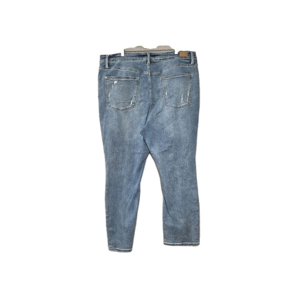 Judy Blue Jeans Women's Distressed Straight Fit Denim Ripped JB88446 MD 22W - Picture 7 of 8